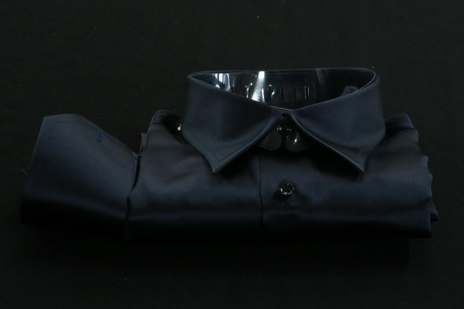 ★イタリアシルクシャツDAN ROMA SILK SATIN DARK NAVY vicino nera 普通衿魅惑のダークネイビーブルー！